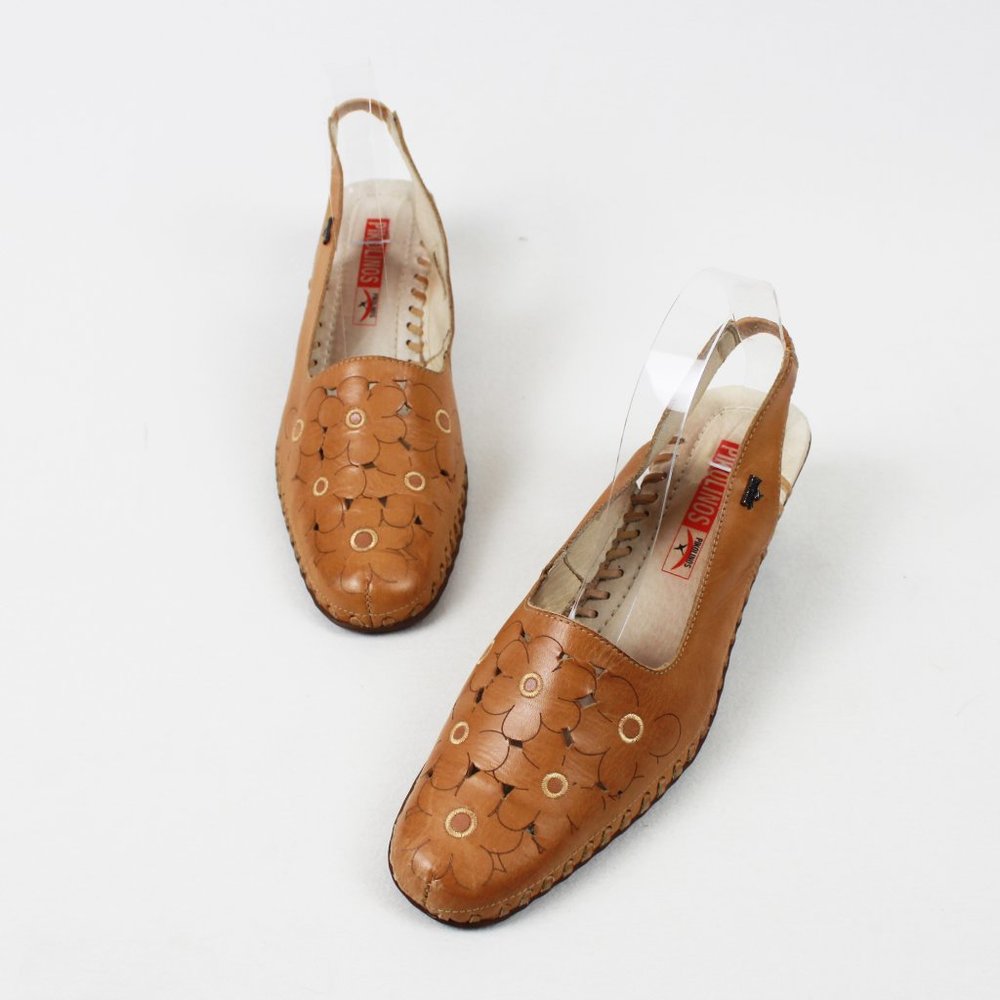 Pikolinos Tan Floral Pattern Sling-back Leather Shoes - Picture 2 of 14